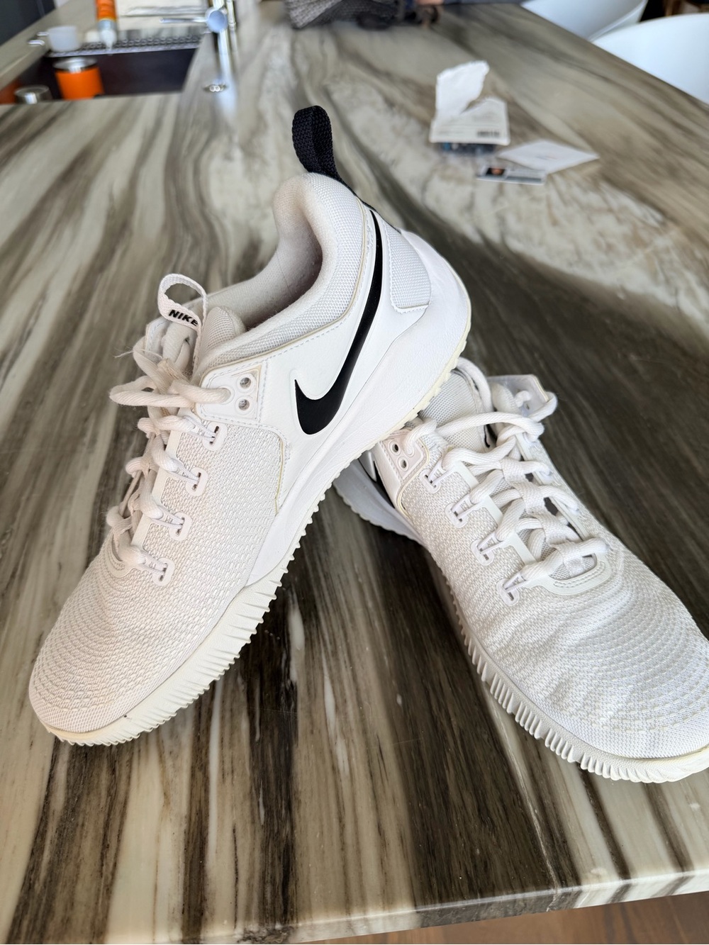 BNIB NIKE SABRINA 1 EP MAGNETIC 9w 7.5m 40.5 eu basketball volleyball